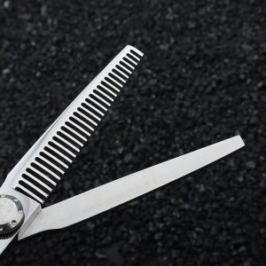 G303 Japan 440C steel 6-inch thinning scissors 20-25% of hair